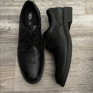 Nordstrom Rack Men's leather Classic Black Ortholite Oxfords